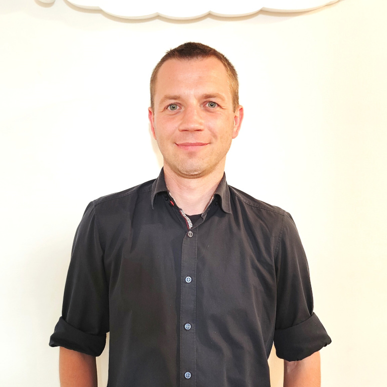 MGR kAMIL LEWANDOWSKI